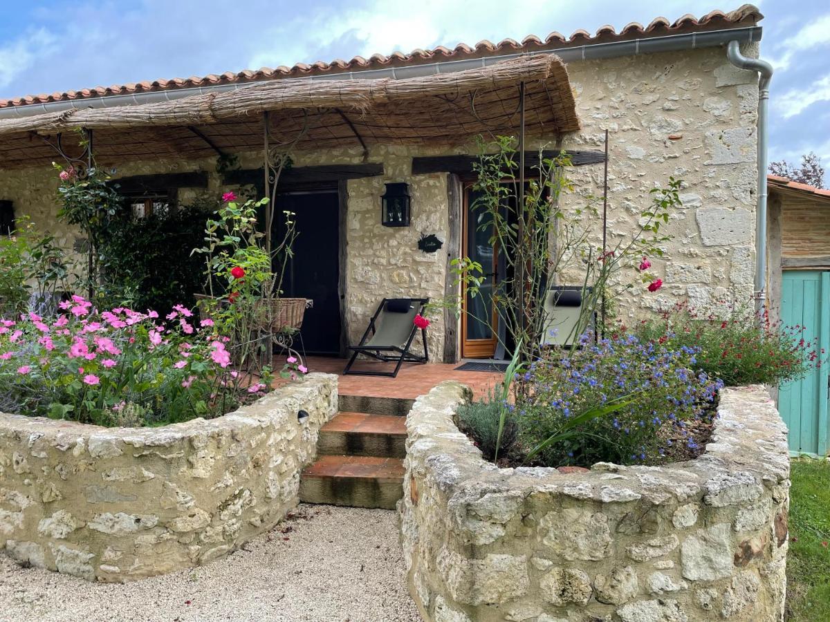 Chez Brunet Chambres D'Hotes Et Gite Lagraulet-du-Gers Exterior foto